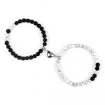 Bracelets perles noir et blanc pierre